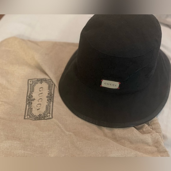 Brand new reversible Gucci bucket hat in size Large. - Picture 7 of 7